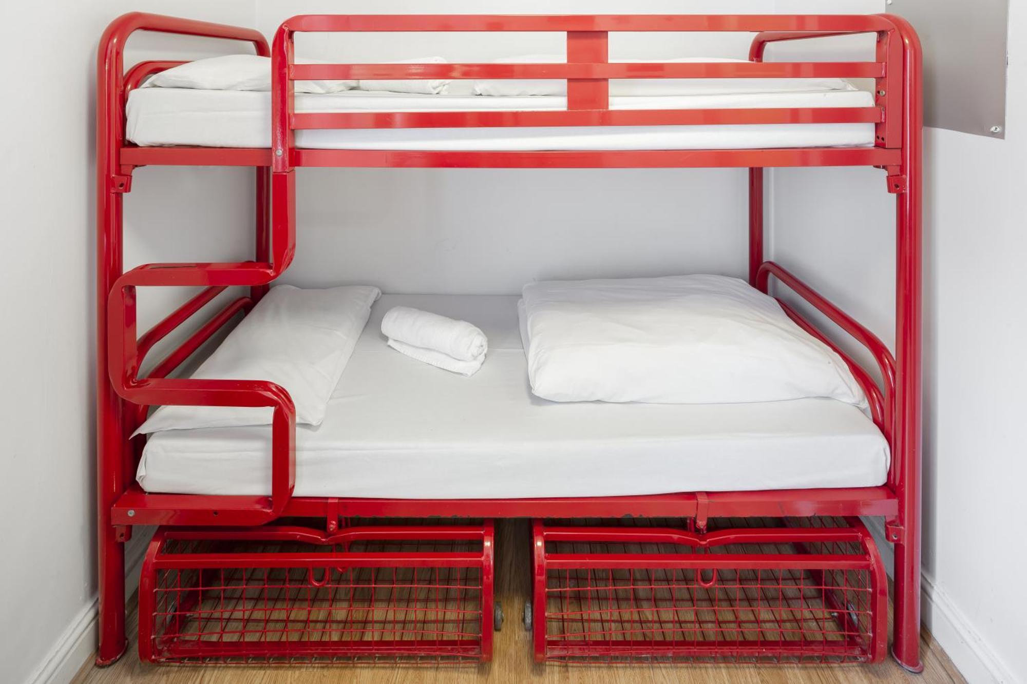 Astor Hyde Park Hostel (Adults Only) Лондон Стая снимка