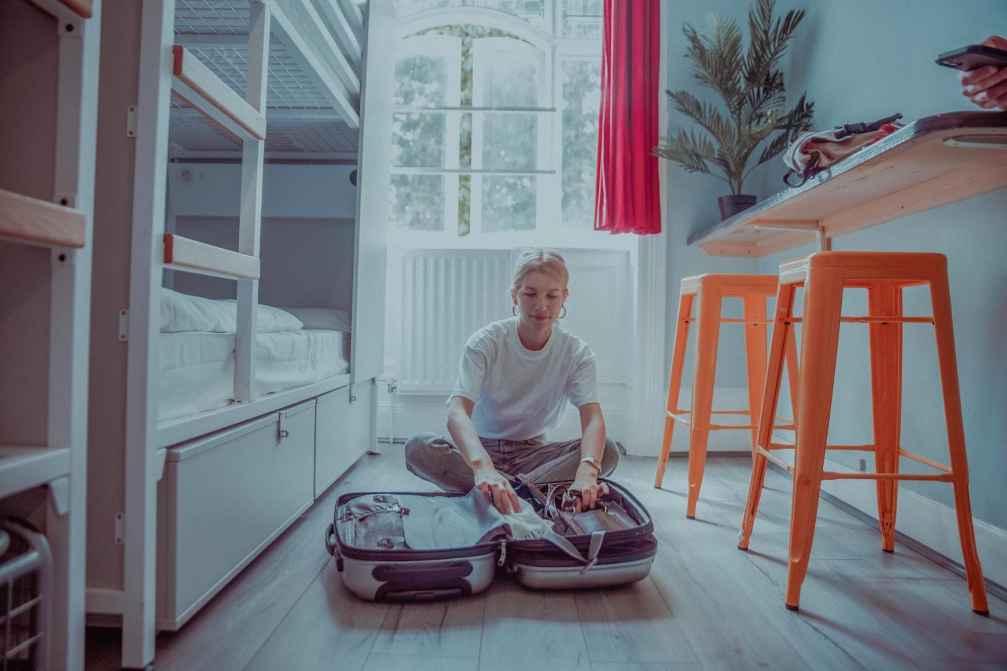Astor Hyde Park Hostel (Adults Only) Лондон Екстериор снимка